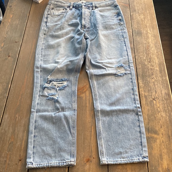 Super high rise distressed jeans - Picture 3 of 6